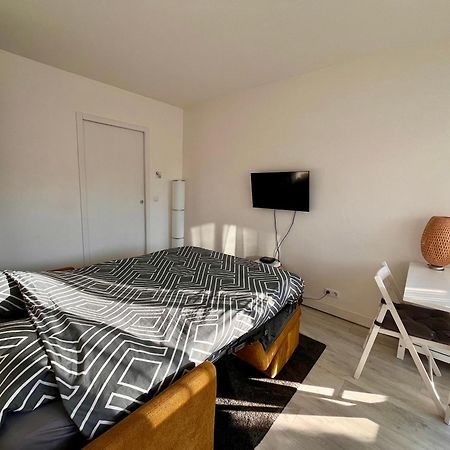 Hanahome 2 Adultes Parking Prive Business & Tourisme Le Chesnay  Eksteriør bilde